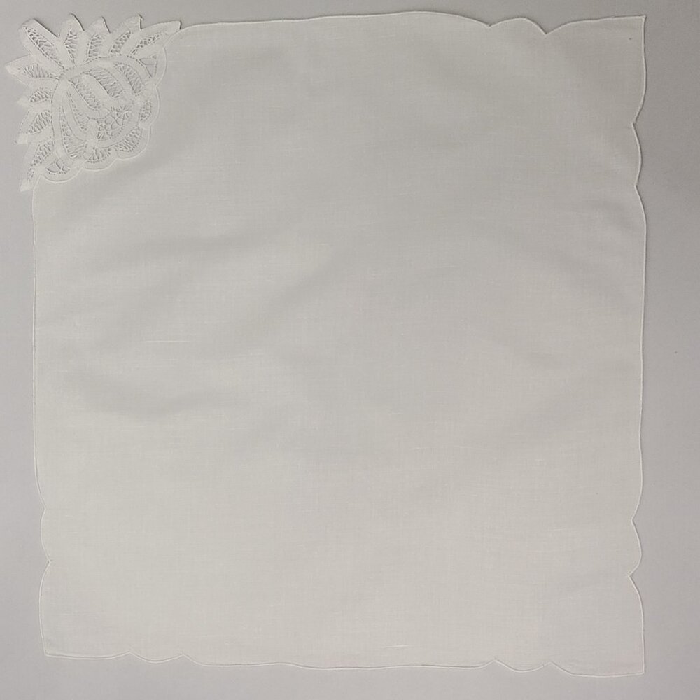 Set of 12 Handmade Dinner Napkins White Cotton Cutwork Embroidery 16.5"x16.5" - Picture 2 of 4